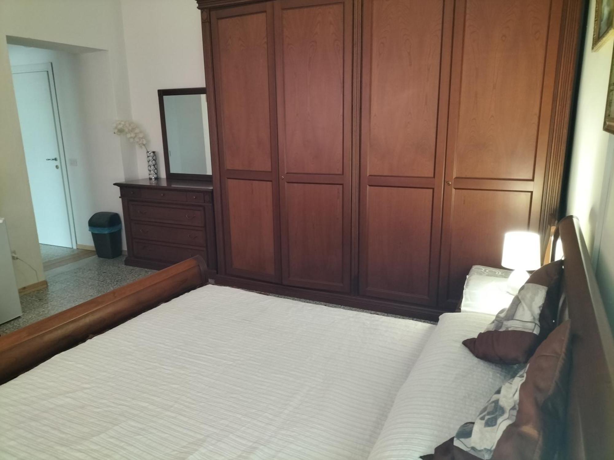 The Square Apartman Orosei Kültér fotó