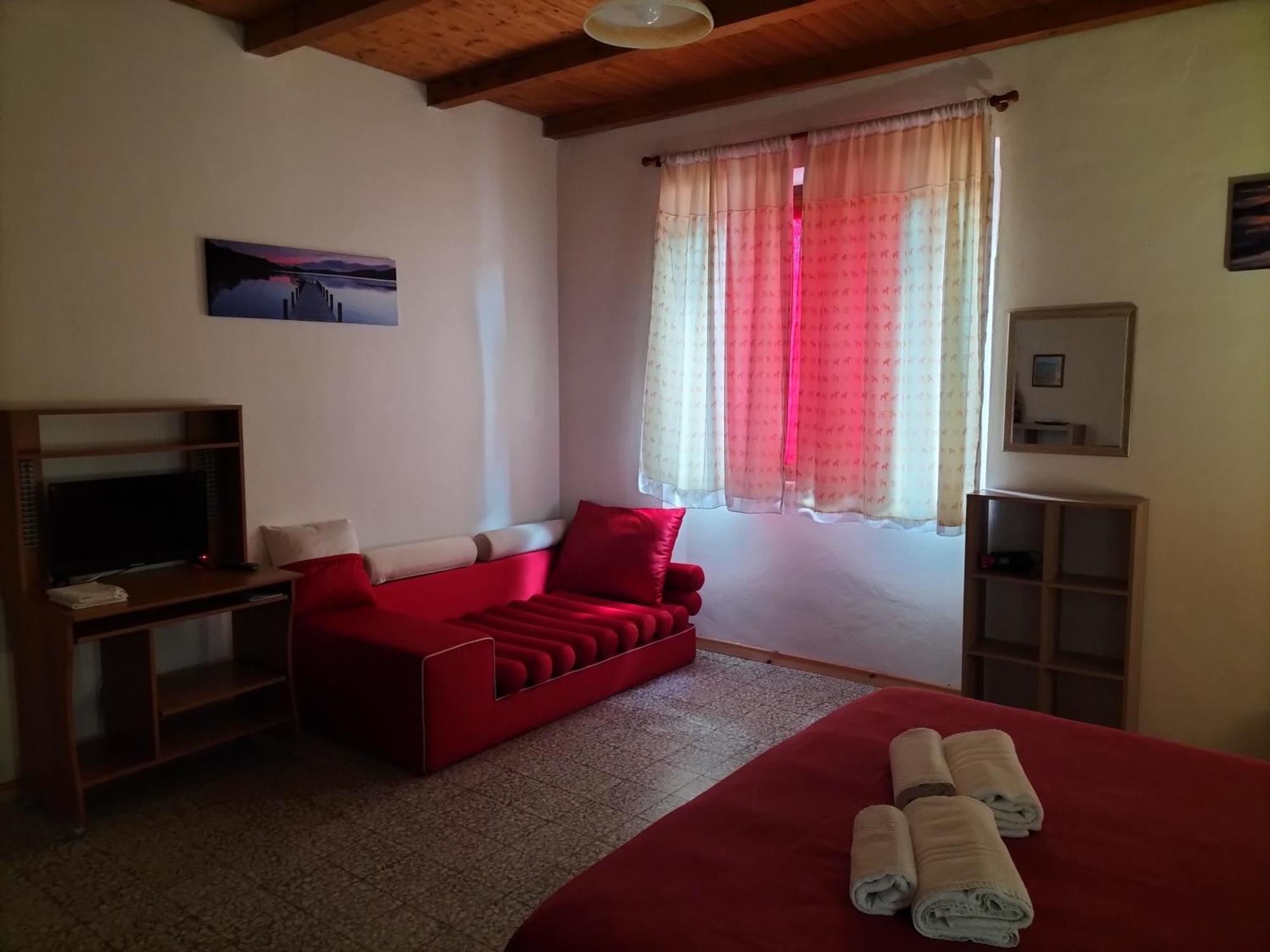 The Square Apartman Orosei Kültér fotó