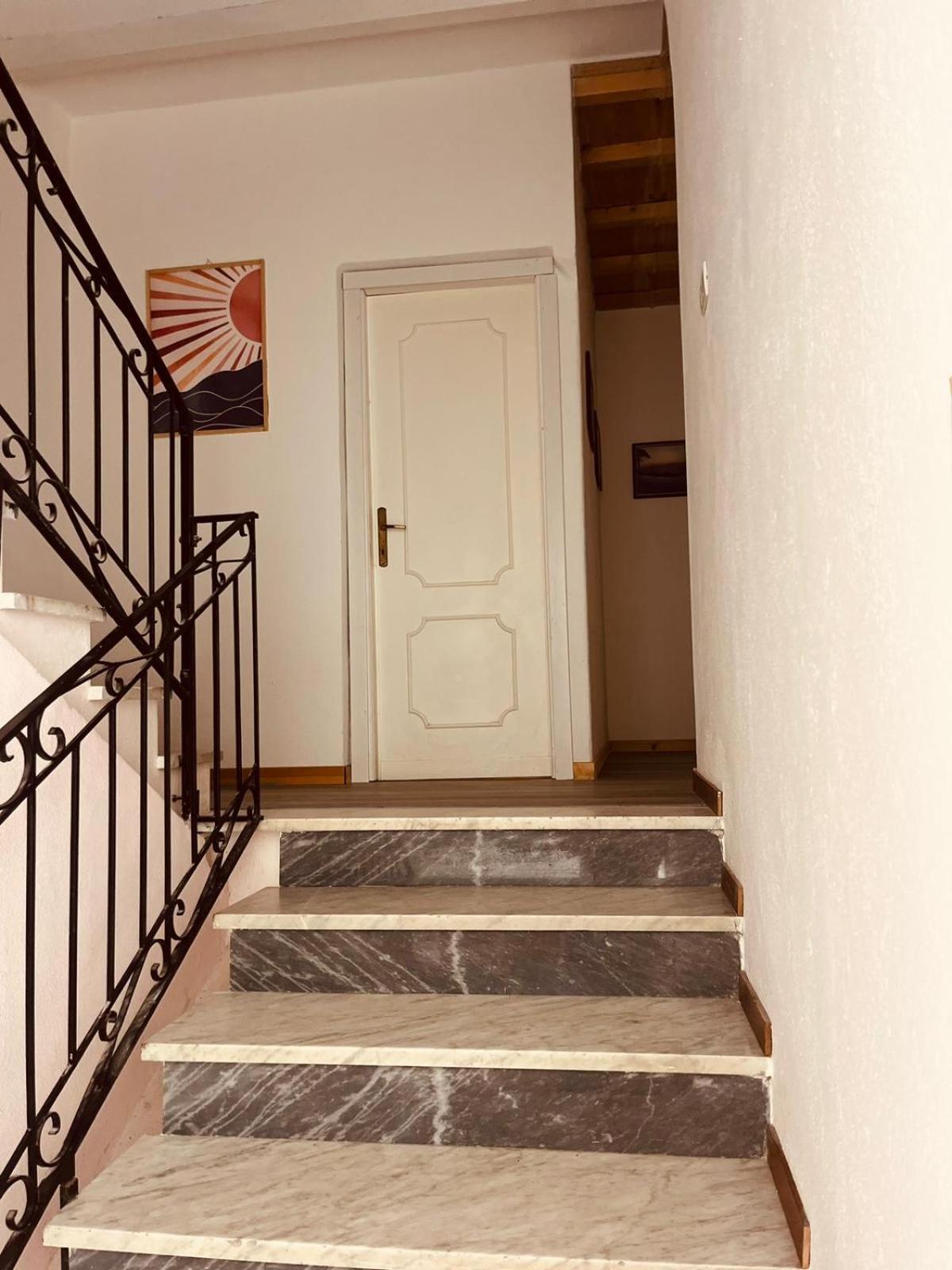 The Square Apartman Orosei Kültér fotó
